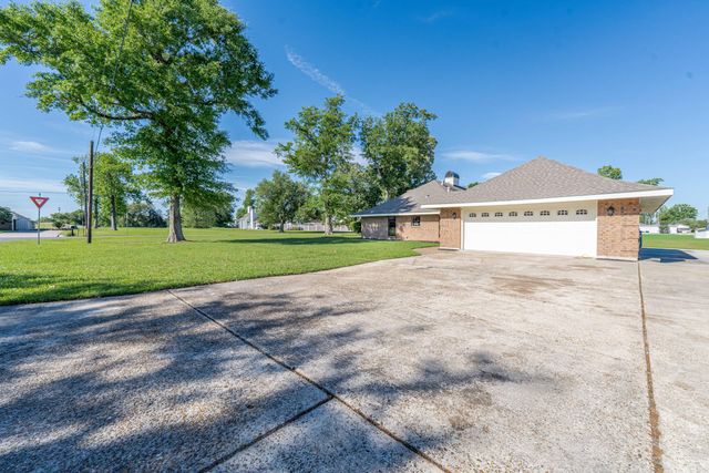3100 Surrey, Lake Charles, LA 70605