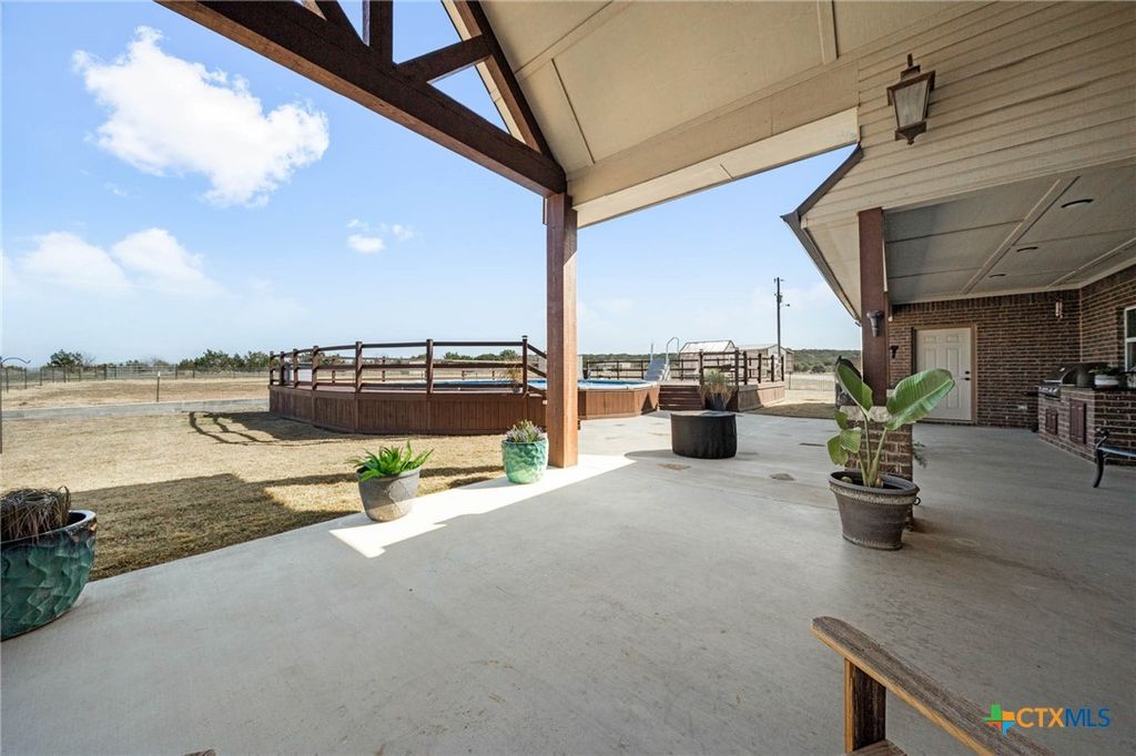 Image 29 of property listing at 417 County Road 60, Gatesville, TX 76528