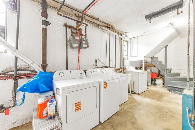 5 Spinney St, Unit 2 2, Boston, MA 02132