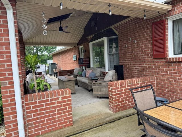 6202 Dove Drive, East Allen Twp, PA 18017