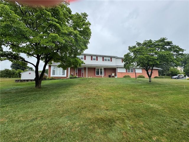 6202 Dove Drive, East Allen Twp, PA 18017