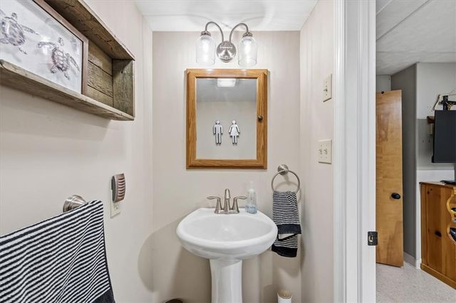 6202 Dove Drive, East Allen Twp, PA 18017