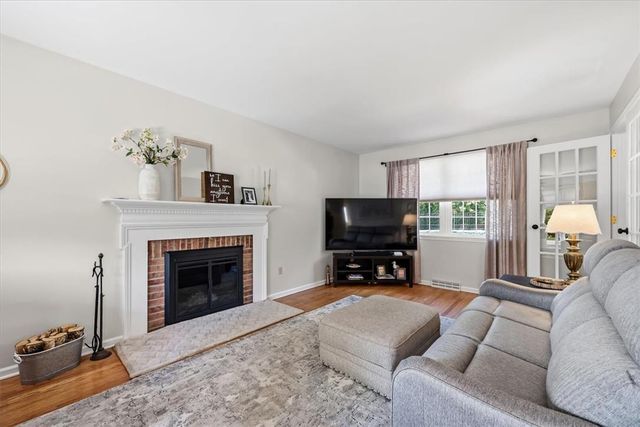 6202 Dove Drive, East Allen Twp, PA 18017
