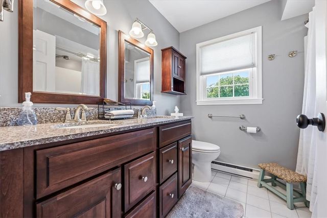 6202 Dove Drive, East Allen Twp, PA 18017