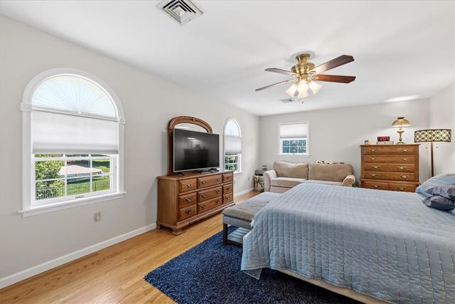 6202 Dove Drive, East Allen Twp, PA 18017