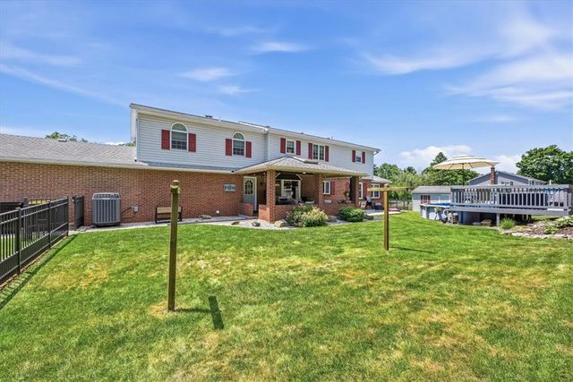 6202 Dove Drive, East Allen Twp, PA 18017