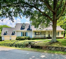 901 Tripp Street, Williamston, SC 29697