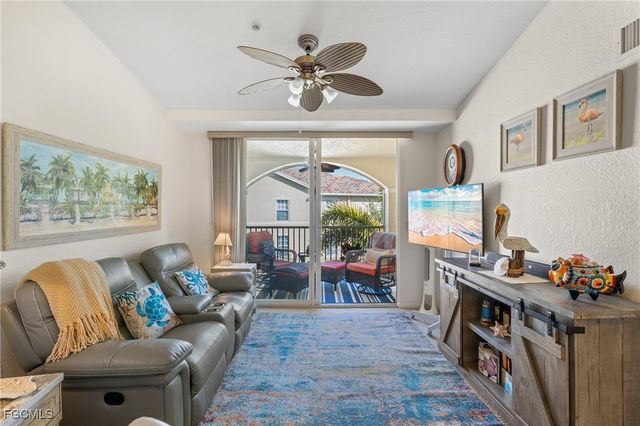 4149 Residence DR 824, Fort Myers, FL 33901