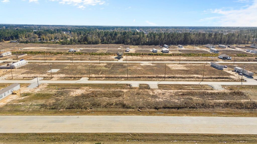 313 Road 5914-10, Cleveland, TX 77327