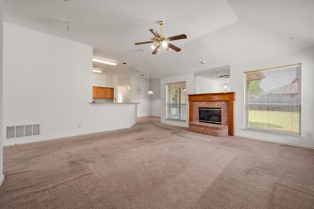 1 Boltes Court, Mansfield, TX 76063