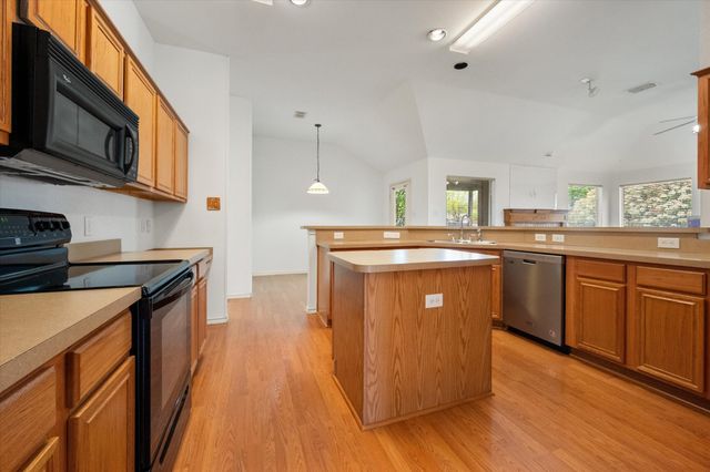 1 Boltes Court, Mansfield, TX 76063