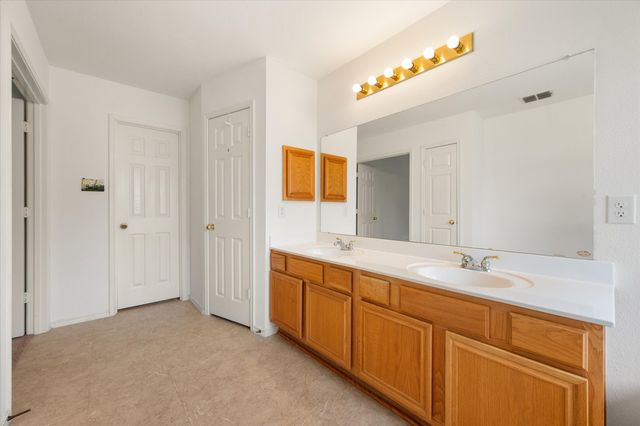 1 Boltes Court, Mansfield, TX 76063