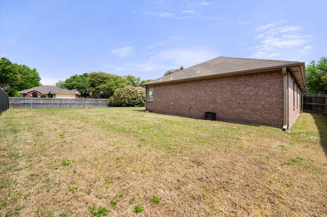 1 Boltes Court, Mansfield, TX 76063
