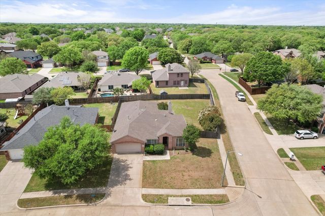 1 Boltes Court, Mansfield, TX 76063