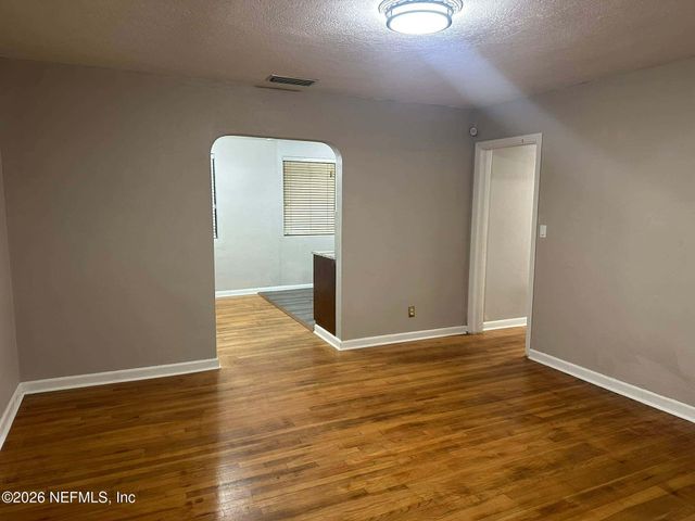 1744 DEBUTANTE Drive, Jacksonville, FL 32246