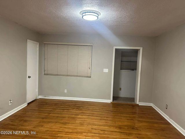 1744 DEBUTANTE Drive, Jacksonville, FL 32246