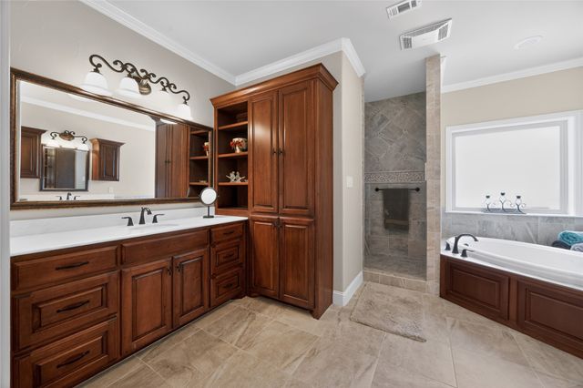 128 Whispering Winds Drive, Gunter, TX 75058