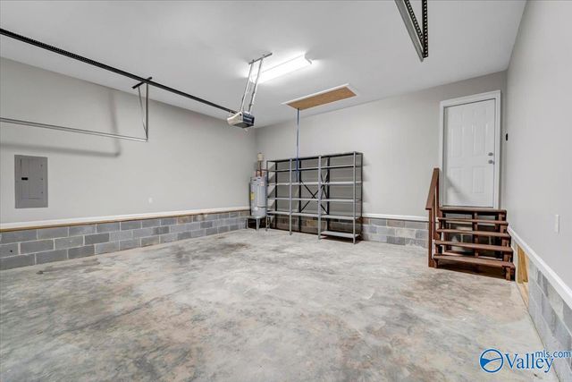 507 Shaw Road NW, Hartselle, AL 35640