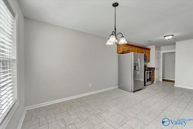 507 Shaw Road NW, Hartselle, AL 35640