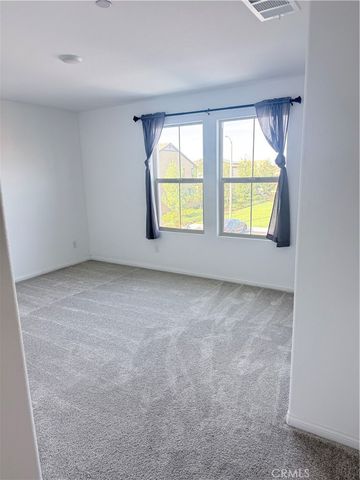 729 S Sumac, Rialto, CA 92376
