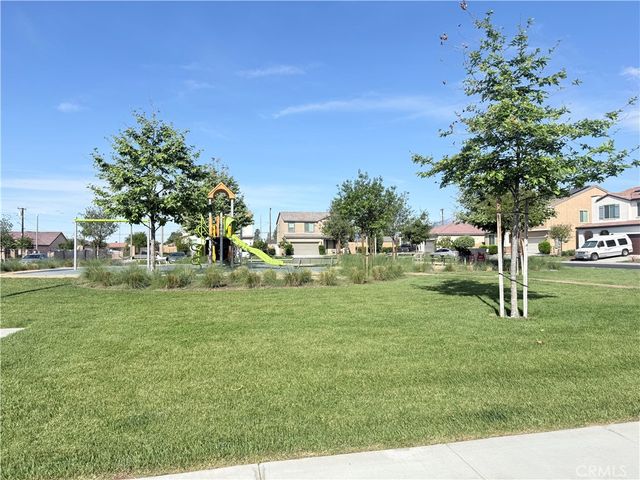 729 S Sumac, Rialto, CA 92376
