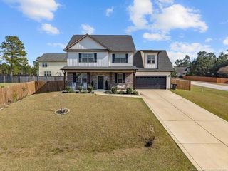 18 Oak Forest Drive, Sanford, NC 27332