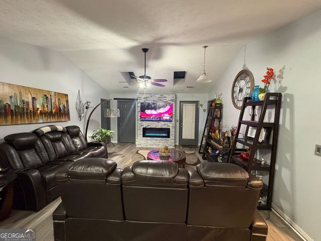 180 Valley Brook Trail, Jonesboro, GA 30238