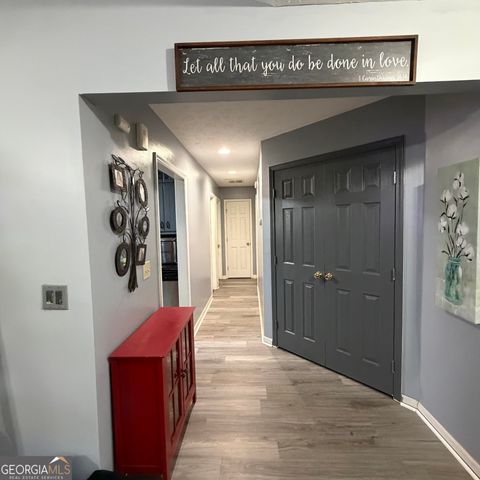 180 Valley Brook Trail, Jonesboro, GA 30238