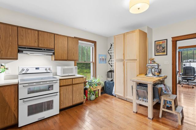 11 Summer Street, Goffstown, NH 03045