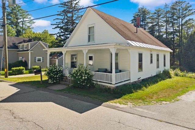 11 Summer Street, Goffstown, NH 03045