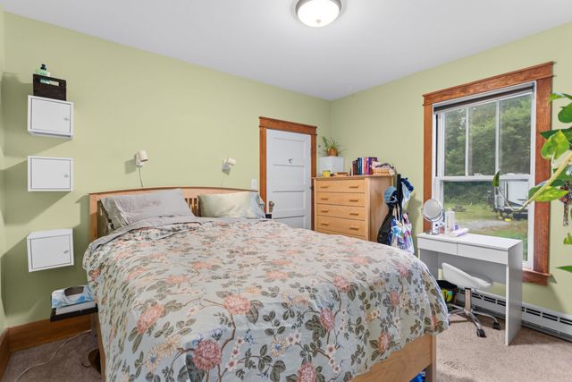 11 Summer Street, Goffstown, NH 03045