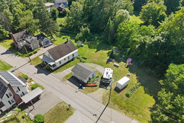 11 Summer Street, Goffstown, NH 03045