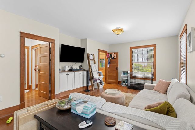 11 Summer Street, Goffstown, NH 03045