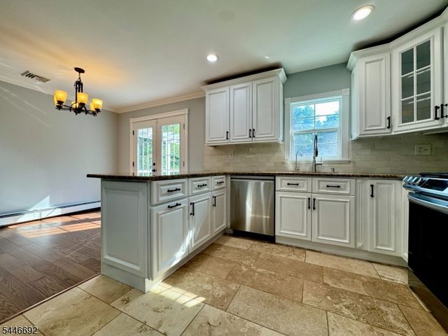 82 Catswamp Rd, Allamuchy Twp., NJ 07840