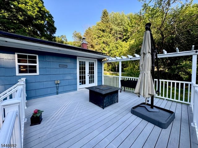 82 Catswamp Rd, Allamuchy Twp., NJ 07840