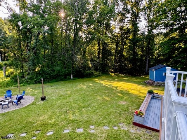 82 Catswamp Rd, Allamuchy Twp., NJ 07840