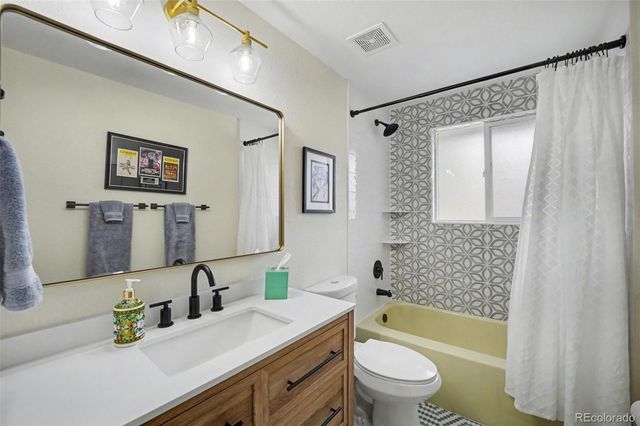 9369 W 67th Avenue, Arvada, CO 80004