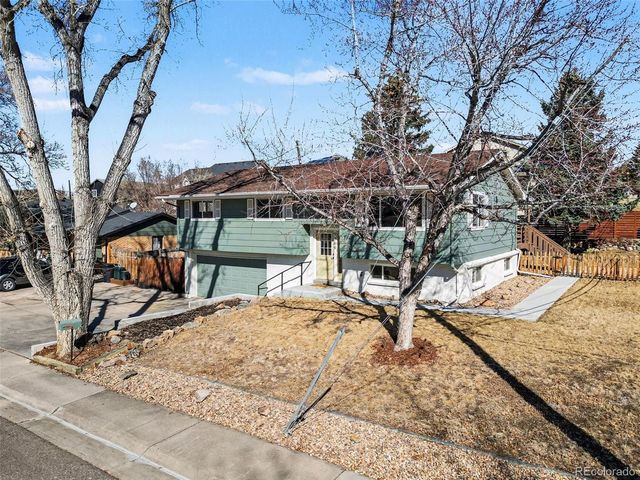 9369 W 67th Avenue, Arvada, CO 80004