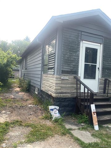 6063 Auburn Street, Detroit, MI 48228