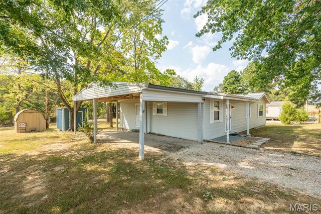 151 Highway RA, Wappapello, MO 63966