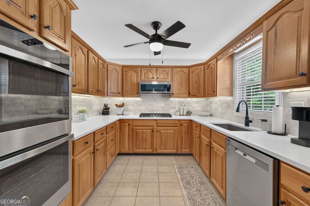 1240 Mein Mitchell Road, Hiram, GA 30141