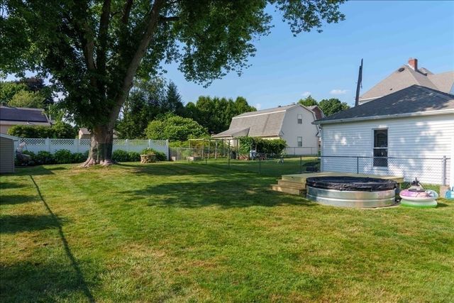 1 Richmond Ave, Milford, MA 01757