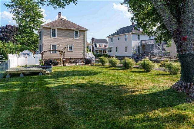 1 Richmond Ave, Milford, MA 01757