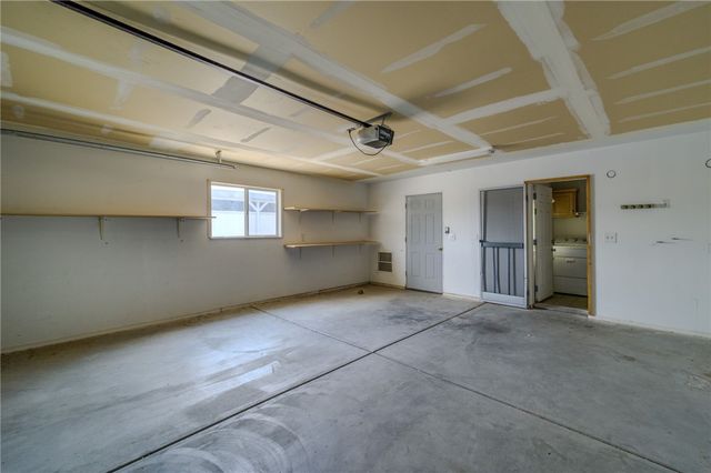 2572 E Sunrise Vista Boulevard, Fort Mohave, AZ 86426