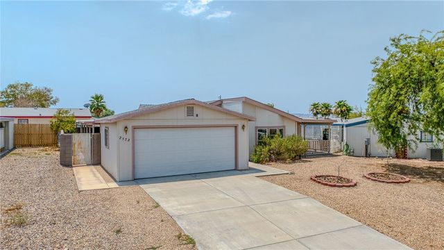 2572 E Sunrise Vista Boulevard, Fort Mohave, AZ 86426