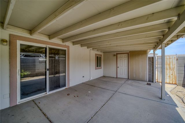 2572 E Sunrise Vista Boulevard, Fort Mohave, AZ 86426