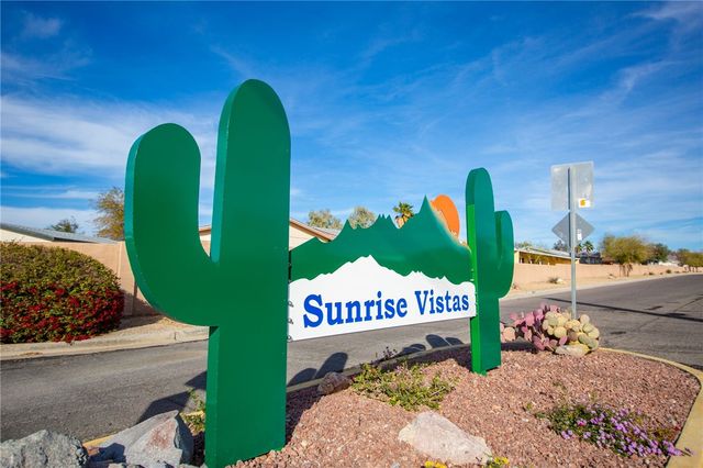 2572 E Sunrise Vista Boulevard, Fort Mohave, AZ 86426