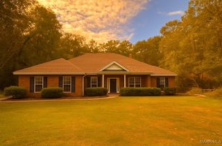 140 Little Doe Lane, Wetumpka, AL 36093