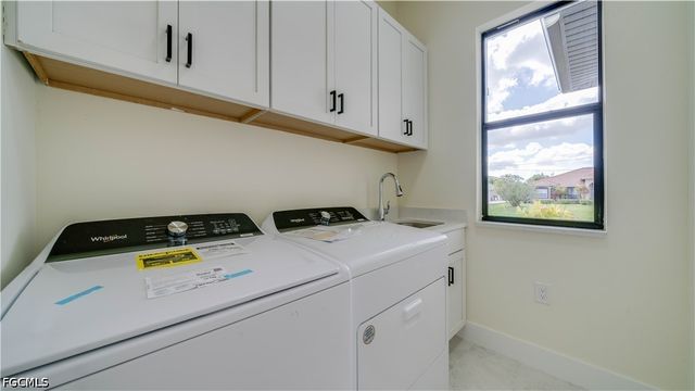 3805 SW 1st ST, Cape Coral, FL 33991