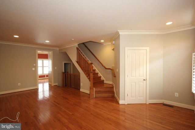 2831 11TH ST N, Arlington, VA 22201